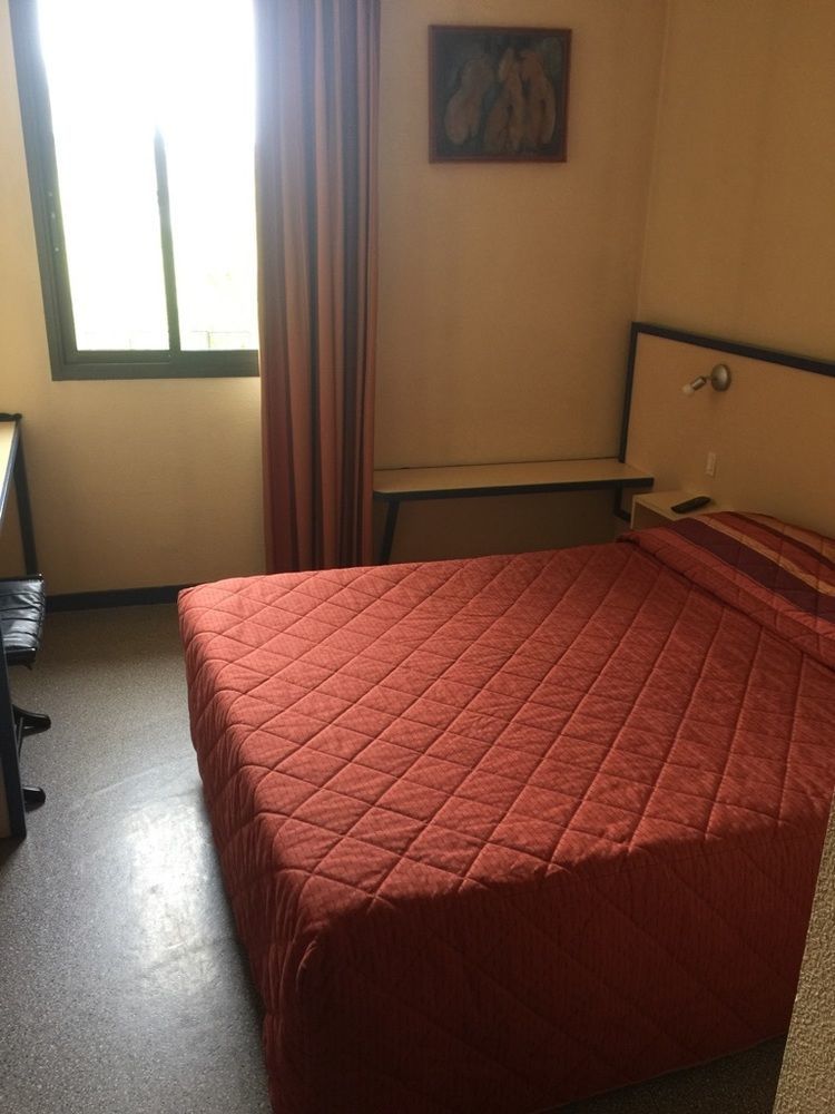 Hotel Entre 2 Mers Proche Bordeaux Carbon-Blanc ภายนอก รูปภาพ